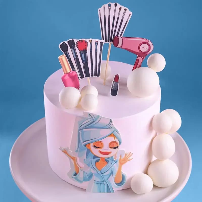 Glam N Makeup Queen Cake Sweet — view 2 of 3