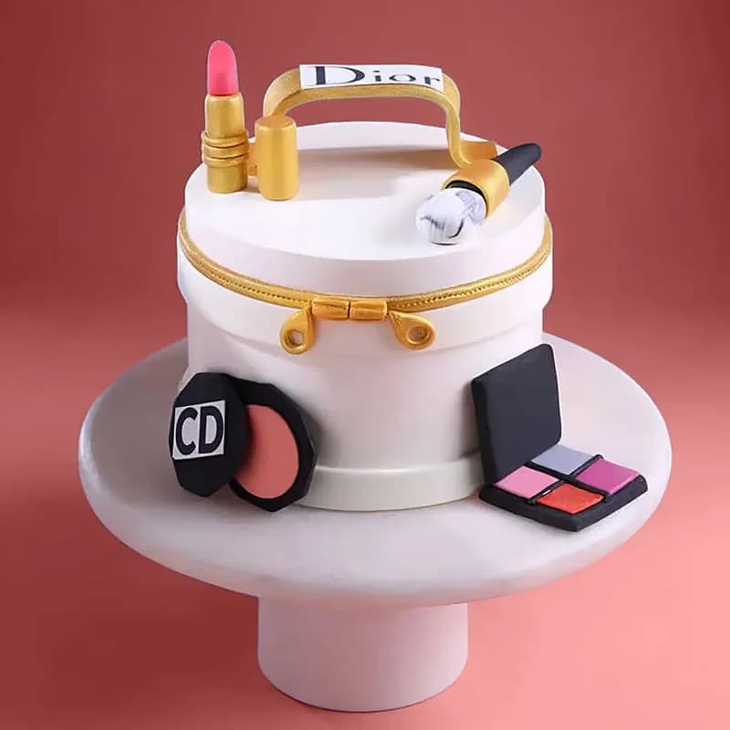 Vanity Bag Makeup Theme Cake Delice — view 2 of 3