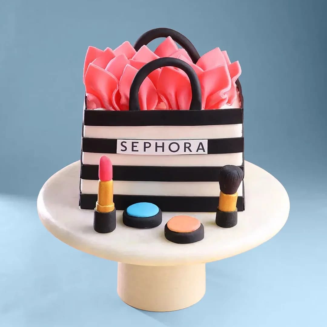 Sephora Makeup Theme Cake Delice — view 1 of 3