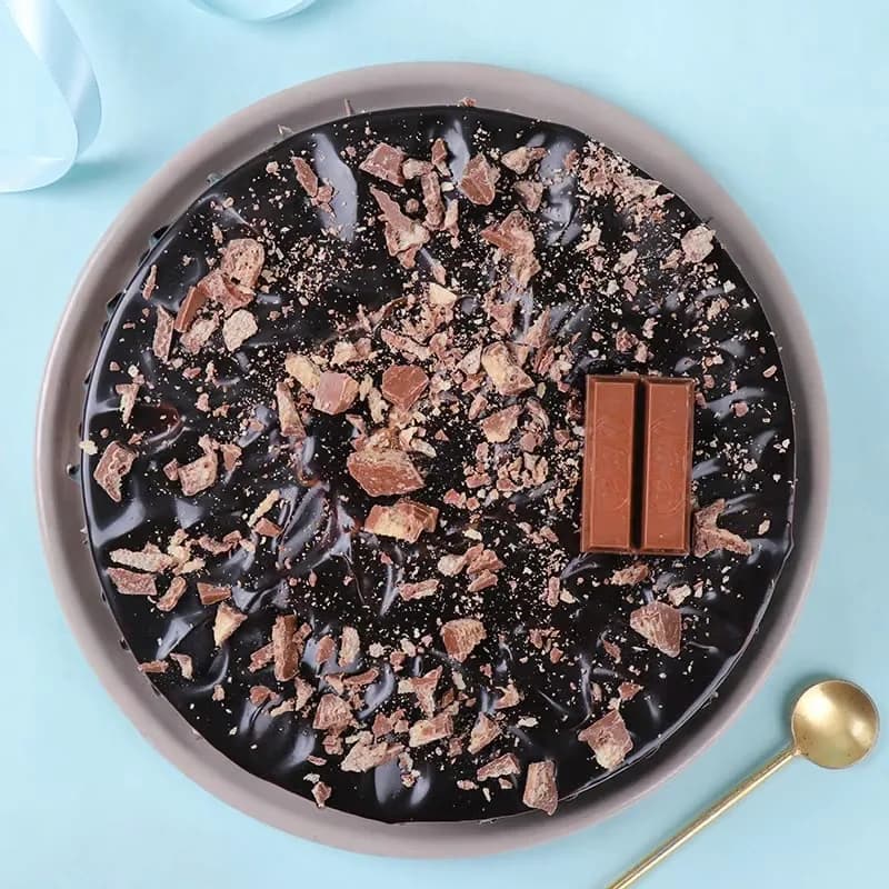 Kitkat Forever Cake Sweet — view 1 of 3