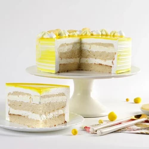 Exotic Pineapple Cake Sweet — view 3 of 3