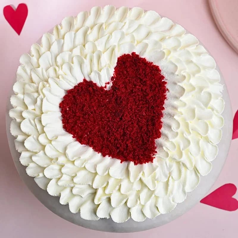 Hearty Dainty Red Velvet Cake Delice — view 3 of 6