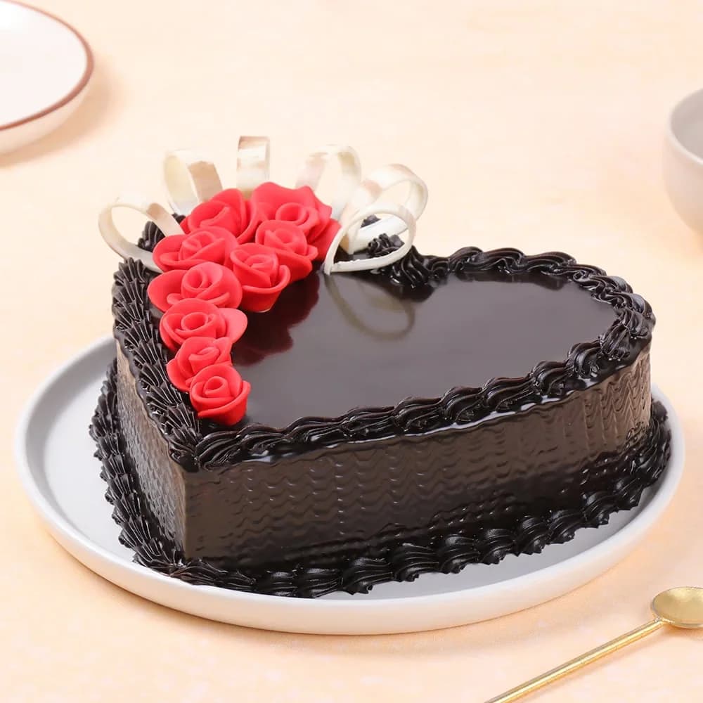 Chocolate Heart Delight with Red Roses Sweet — view 1 of 3