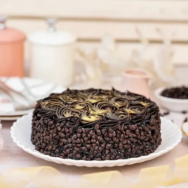 Premium Truffle Designer Cake Sweet - Half Kg — view 2 of 3