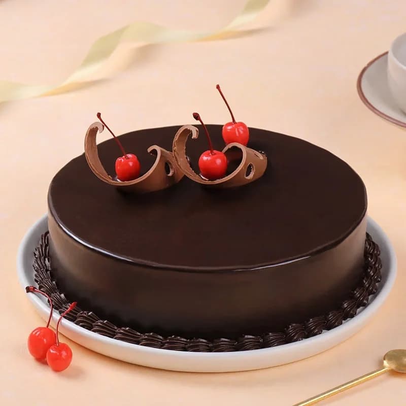 Delicious Chocolate Cake Delice — view 1 of 3