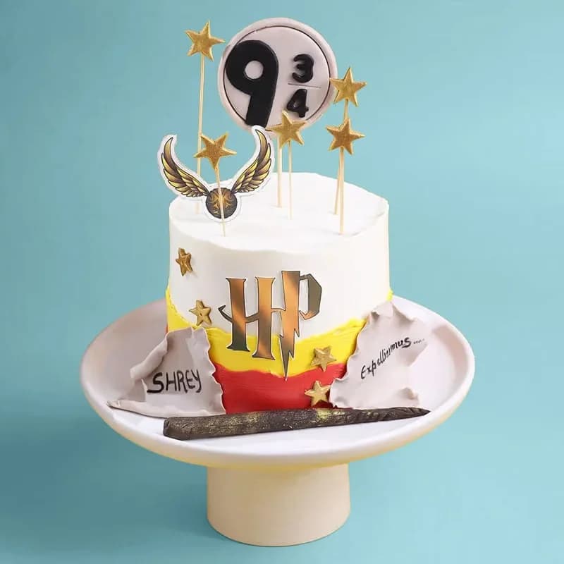 Magical Hogwarts Spell Cake Sweet — view 2 of 3