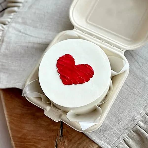 Romantic Heart Theme Bento Cake Delice — view 1 of 1