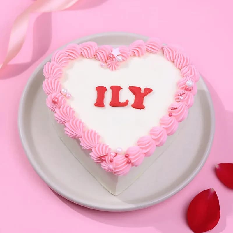 Heart Ily Chocolate Bento Cake Sweet — view 2 of 3