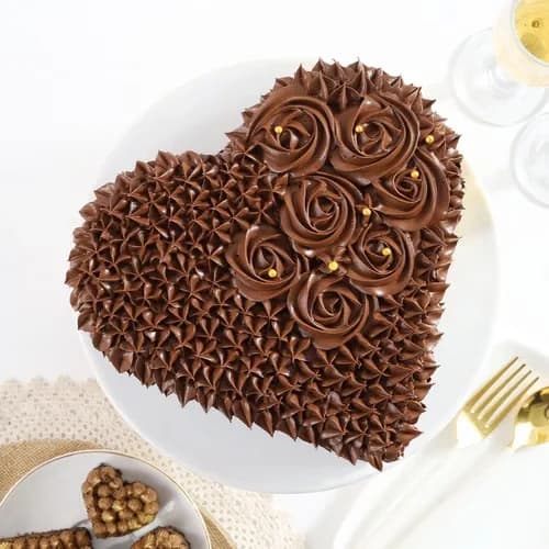 Chocolate Heart Truffle Cake Sweet — view 2 of 3