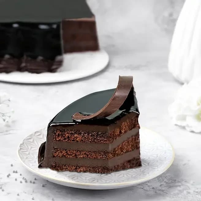Chocolaty Truffle Cake  Sweet 1.5Kg — view 3 of 3
