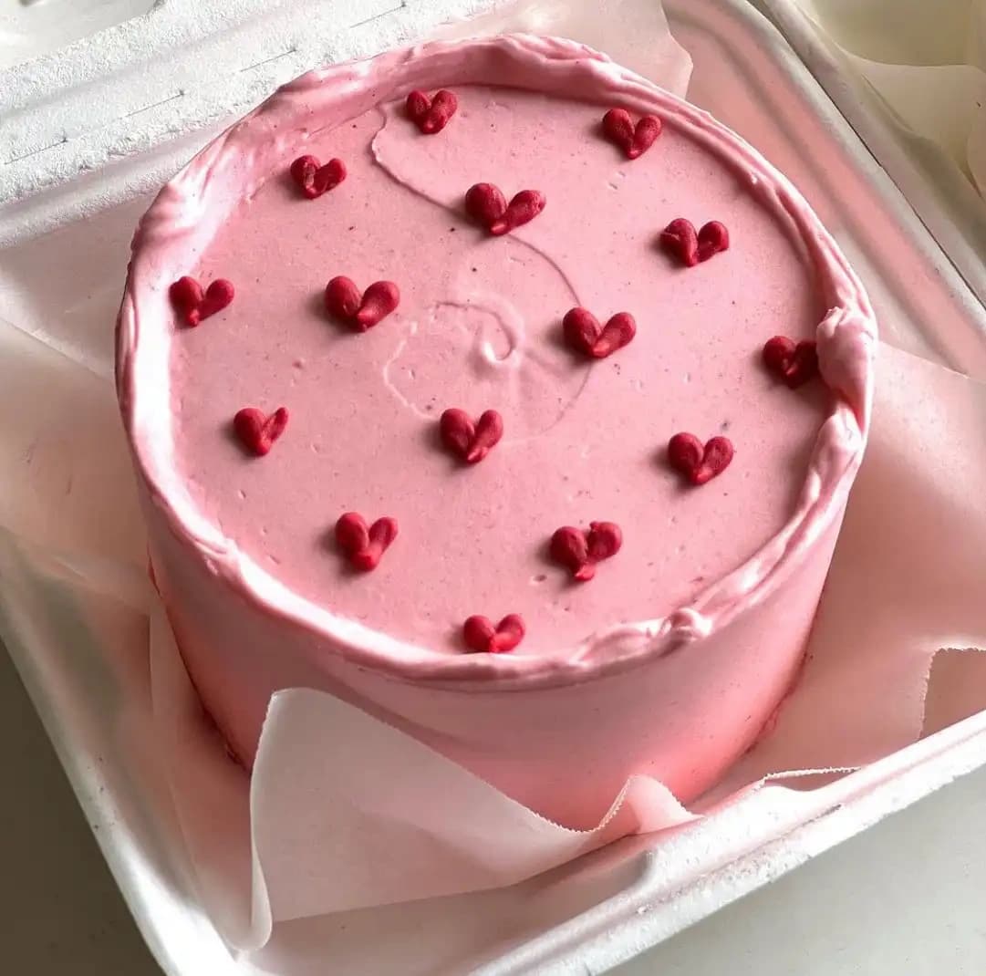 Mini Hearts Bento Cake  Royale — view 2 of 2