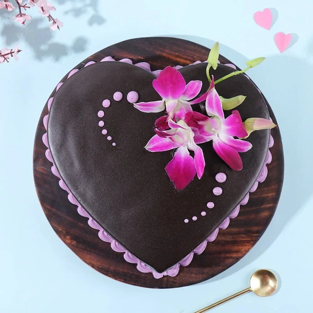 Indulging Choco Heart Cake Delice — view 2 of 2