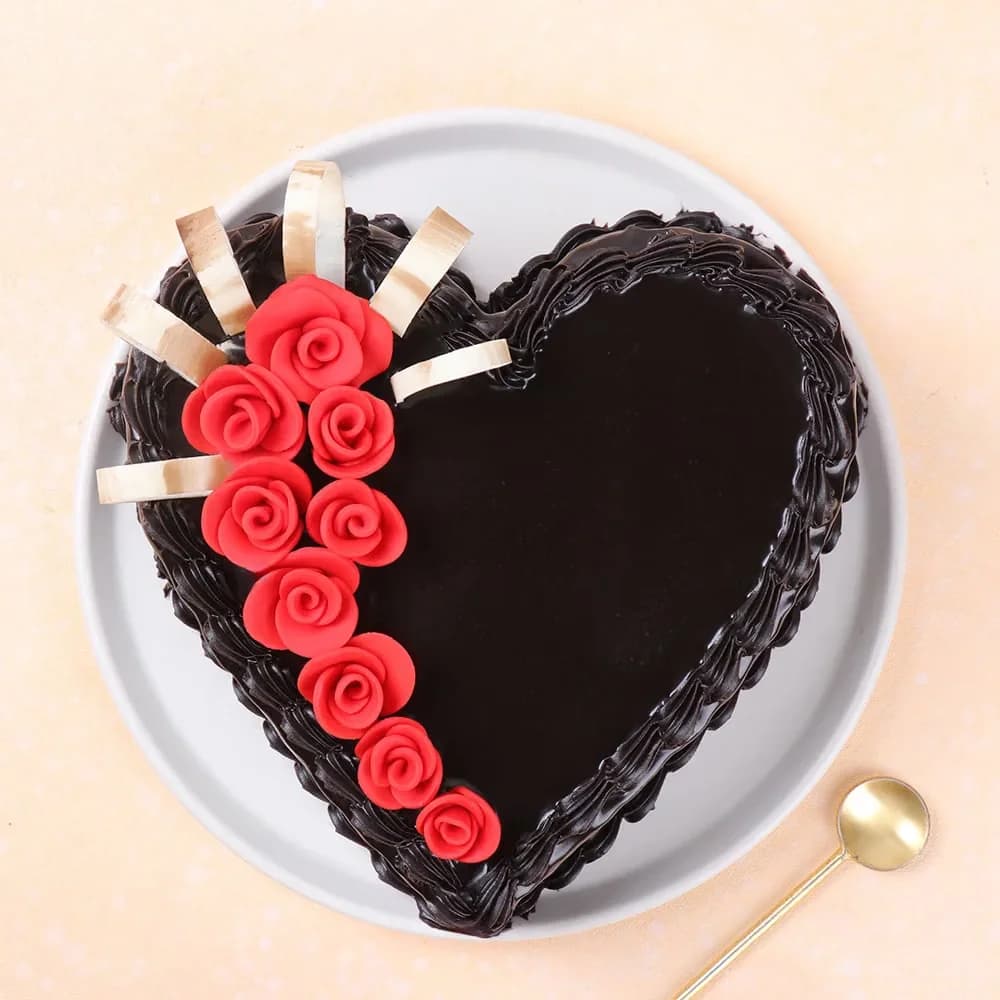 Chocolate Heart Delight with Red Roses Sweet — view 3 of 3
