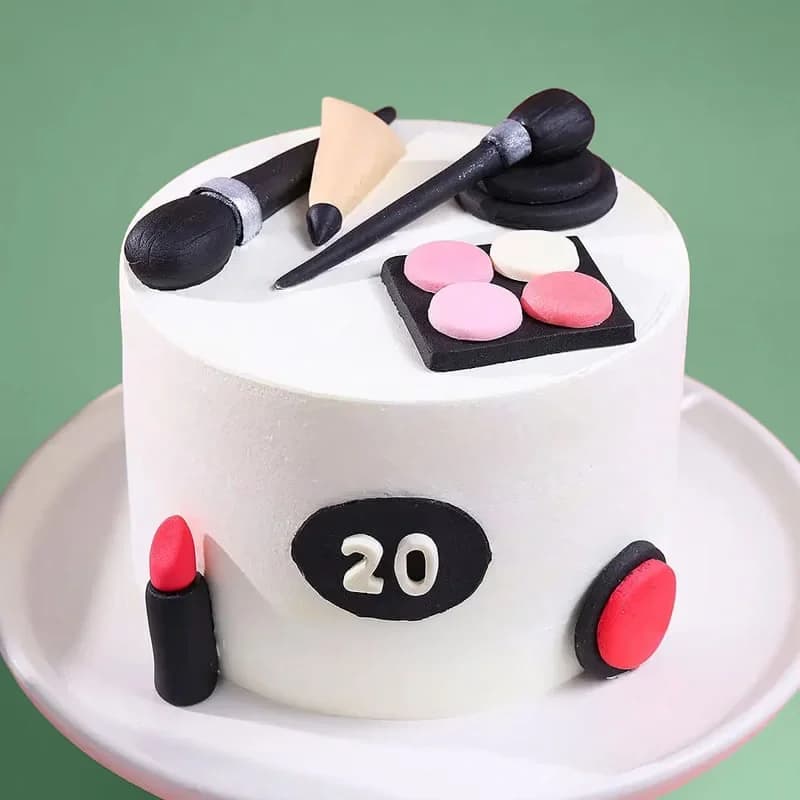 Makeup N Beauty Theme Cake Delice — view 2 of 3