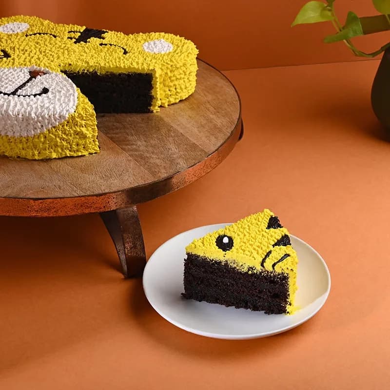 Creamy Delight Tiger Designer Cake Sweet — view 5 of 5