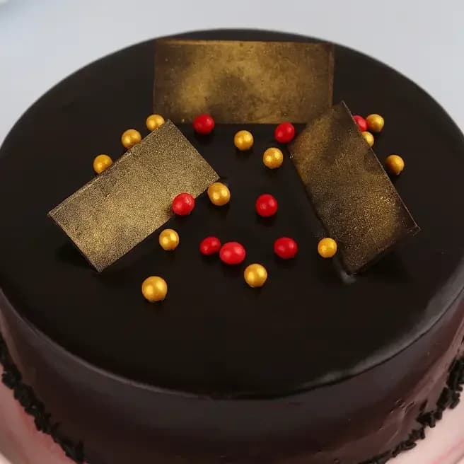 Yummy Truffle Cream Cake Sweet  Half Kg — view 2 of 3