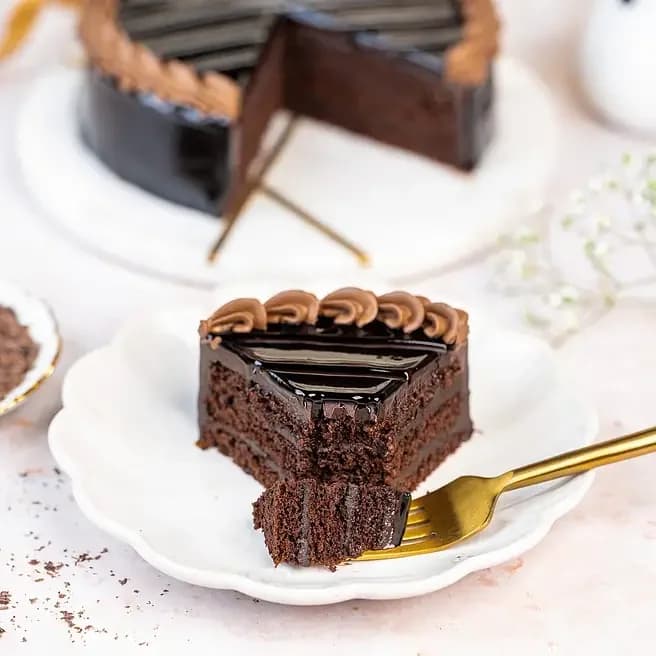 Royal Truffle Cake Delice  1Kg — view 3 of 3