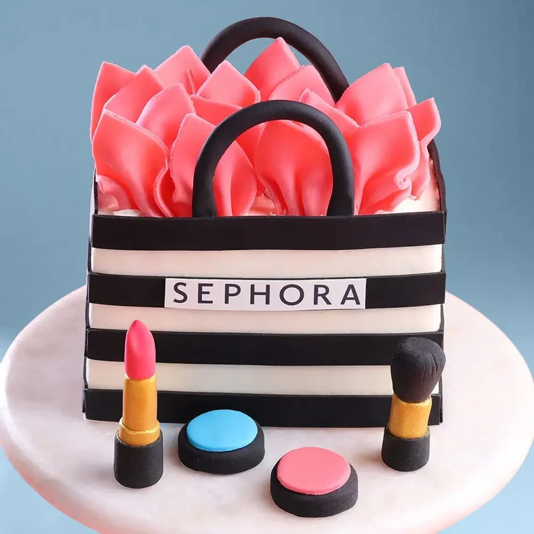 Sephora Makeup Theme Cake Delice — view 3 of 3