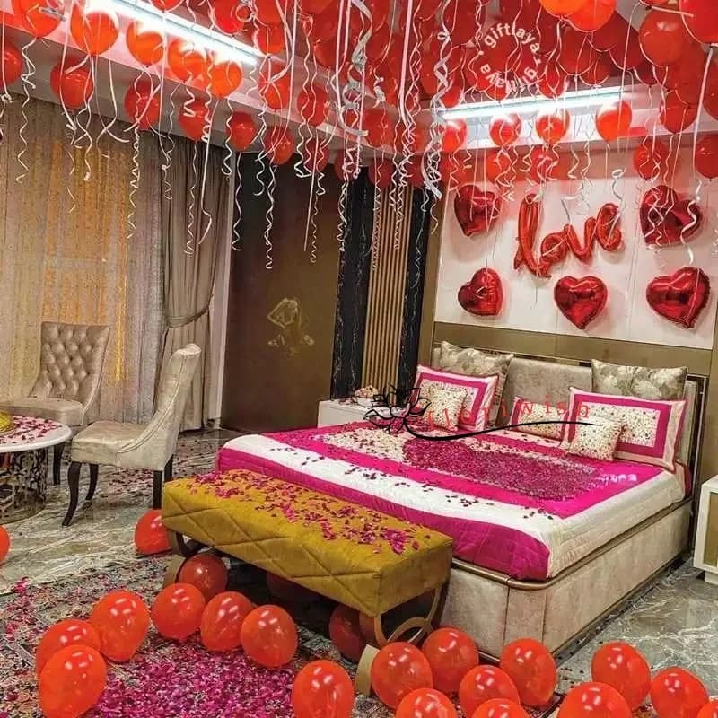 Red Balloon Decoration Set — view 1 of 1