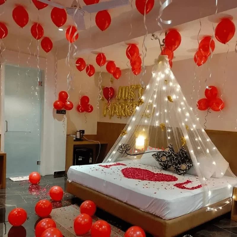 Romantic Canopy Balloon Setup Set — view 1 of 1