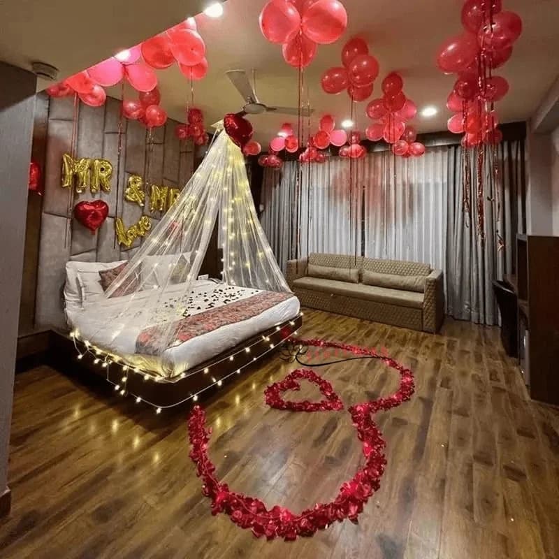Classic Canopy Decor for 1st Night Set — view 1 of 1
