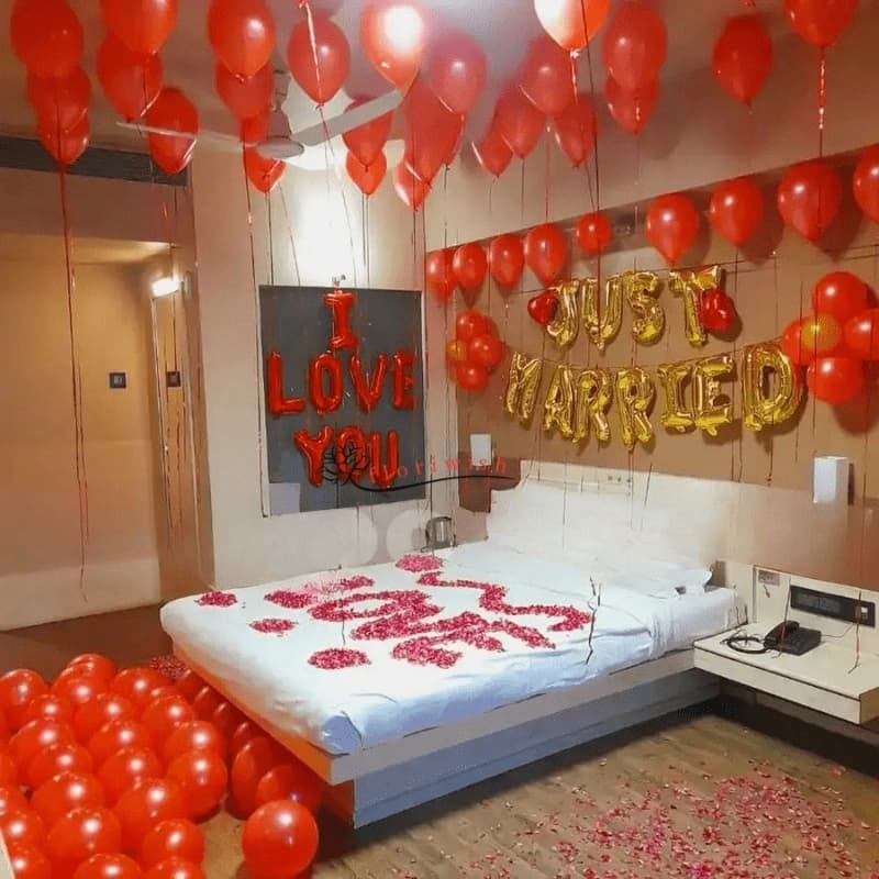 I Love You Room Decor (Elegant) Set — view 1 of 1