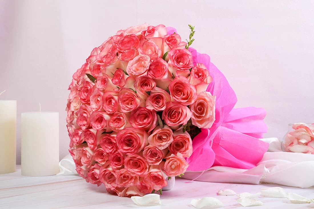 Elegant pink rose Flowers  bouquet — view 1 of 3