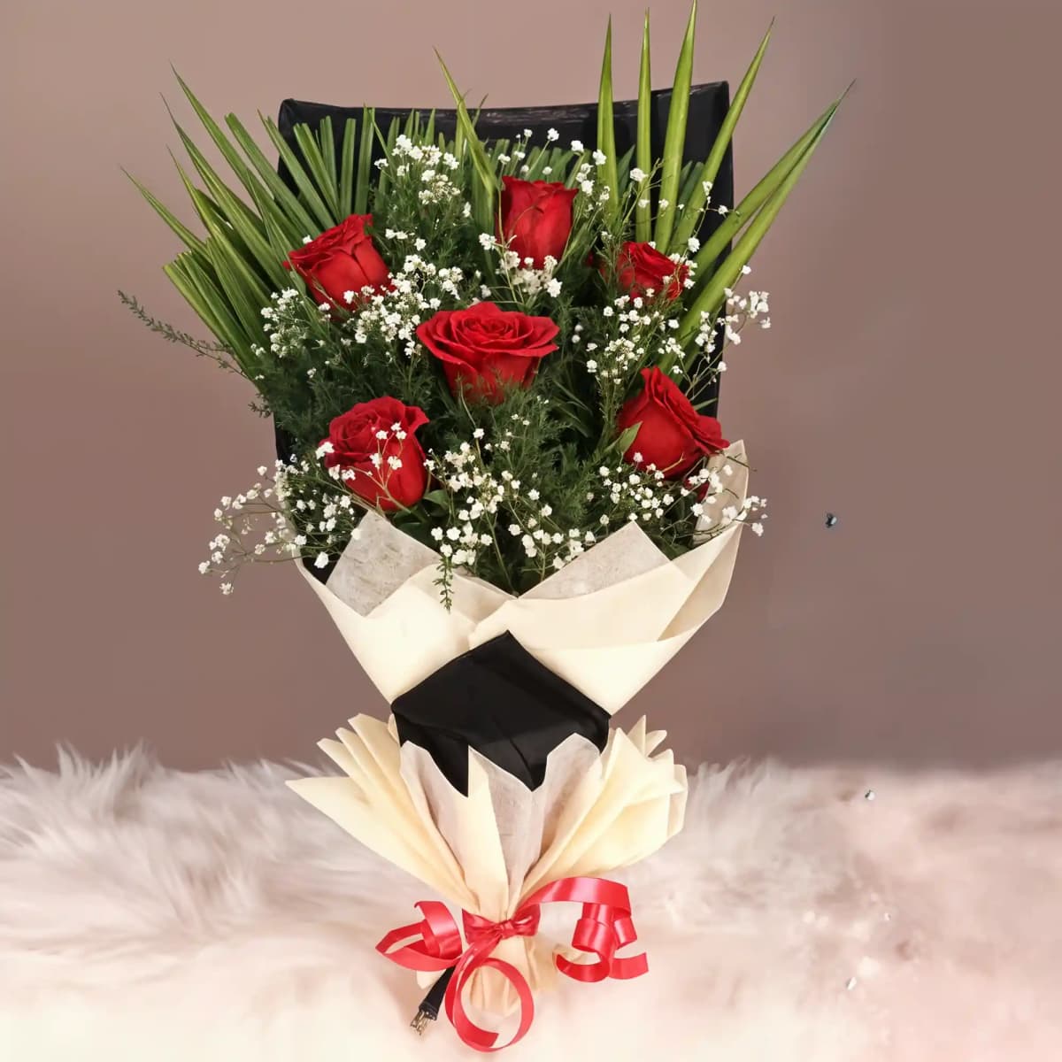 Mini Rose Flowers  Bouquet — view 1 of 2