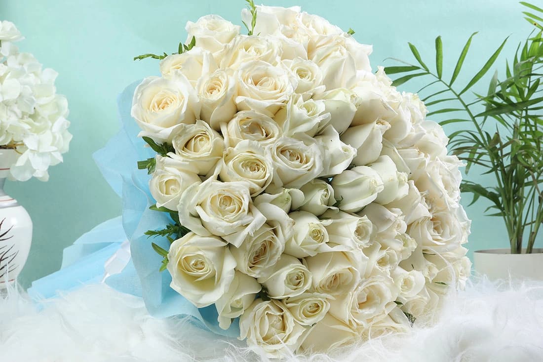 Pearl White Flowers  rose bunch — view 2 of 4