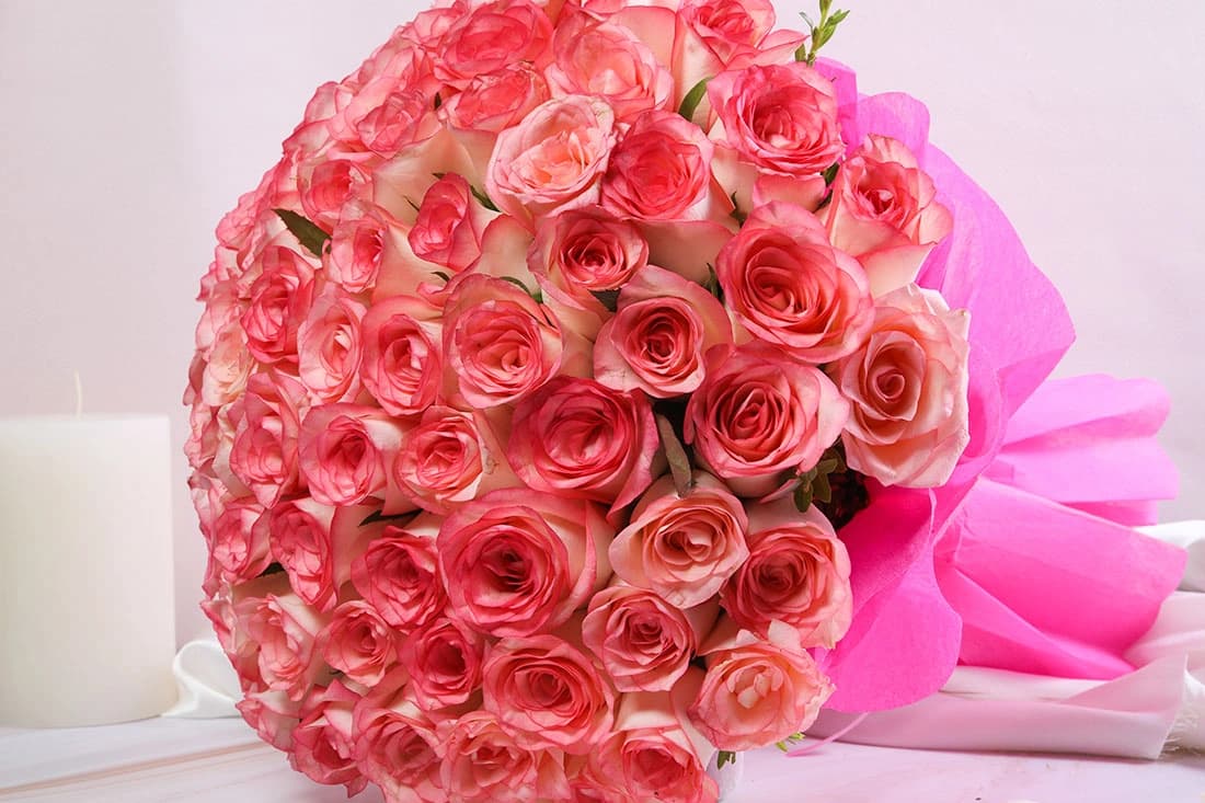 Elegant pink rose Flowers  bouquet — view 2 of 3