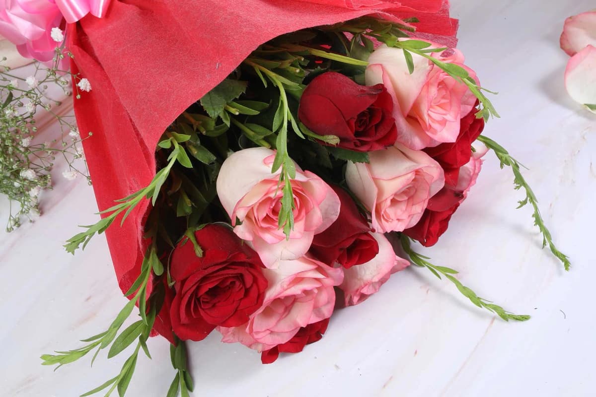 Red and pink rose set Flowers Bouquet — view 4 of 4