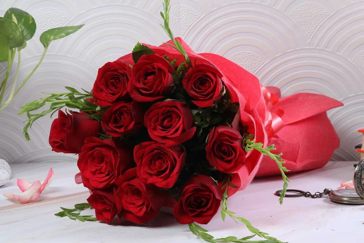 Charming red Flowers  hot bouquet — view 1 of 4