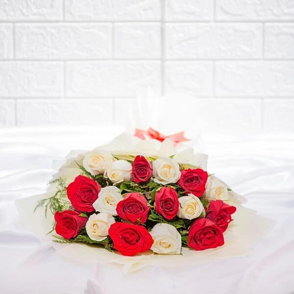 Charming Red And White Roses Arrangement Bouquet — view 2 of 3