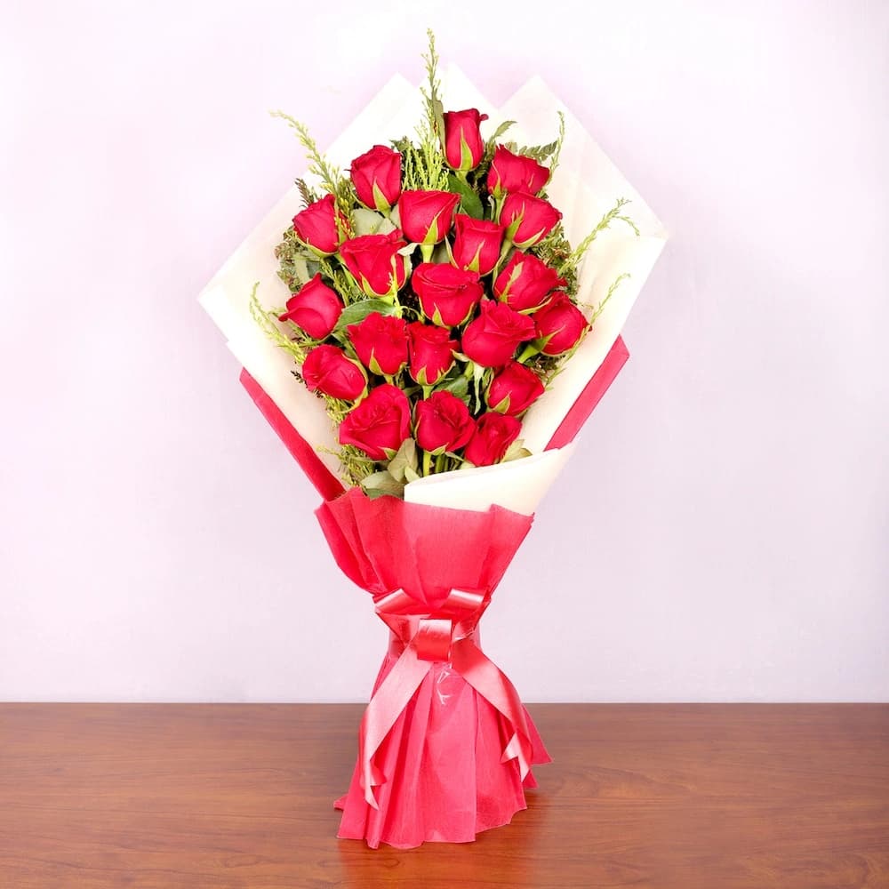 Red Roses Love Flowers Bouquet — view 1 of 3
