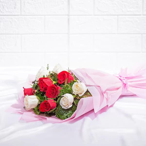 Classy Mix Roses Flowers  Bouquet — view 2 of 3
