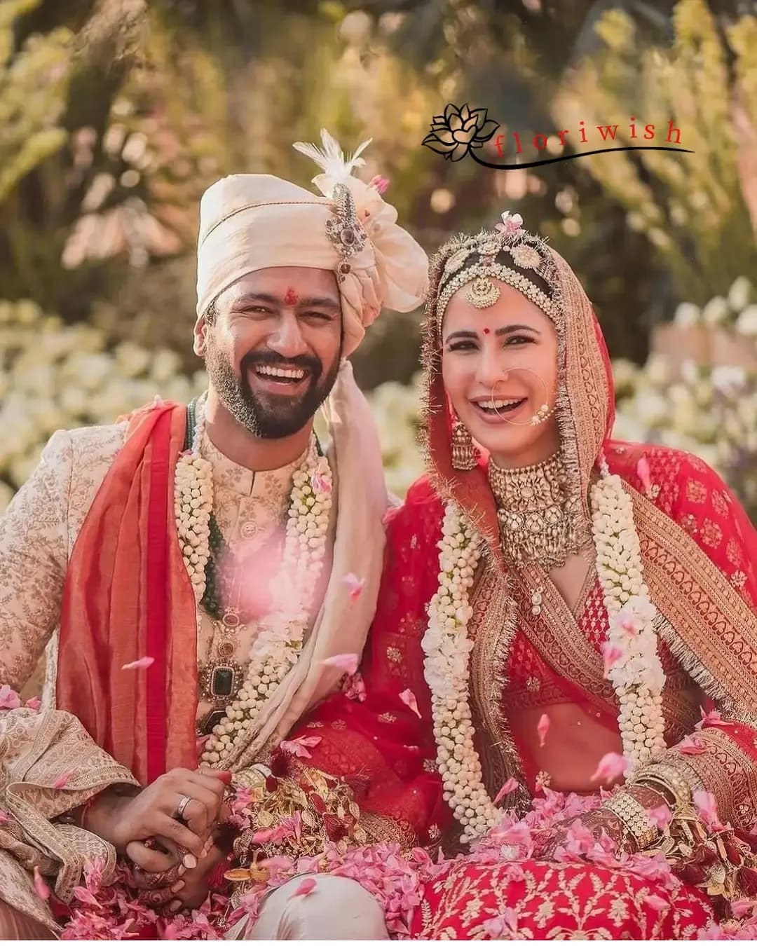 Vicky Kaushal and Katrina Kaif Inspired Varmala — view 1 of 1