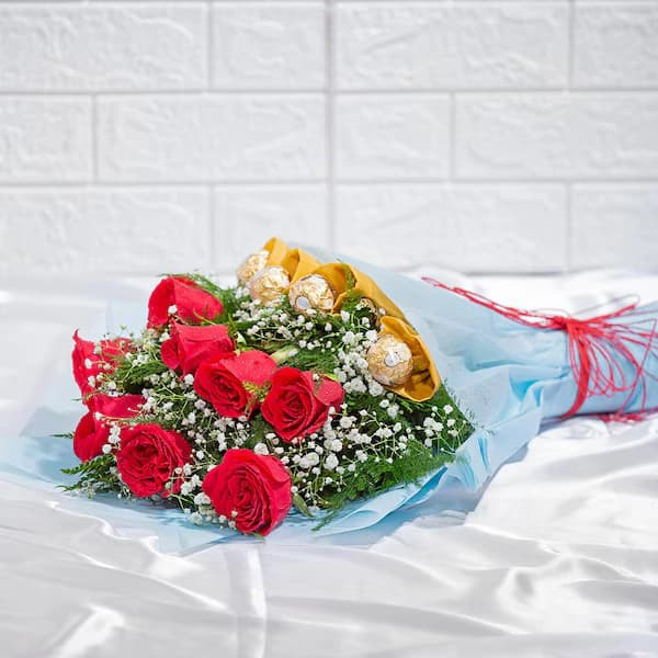 Astonishing Roses Flowers   Bouquet — view 2 of 3