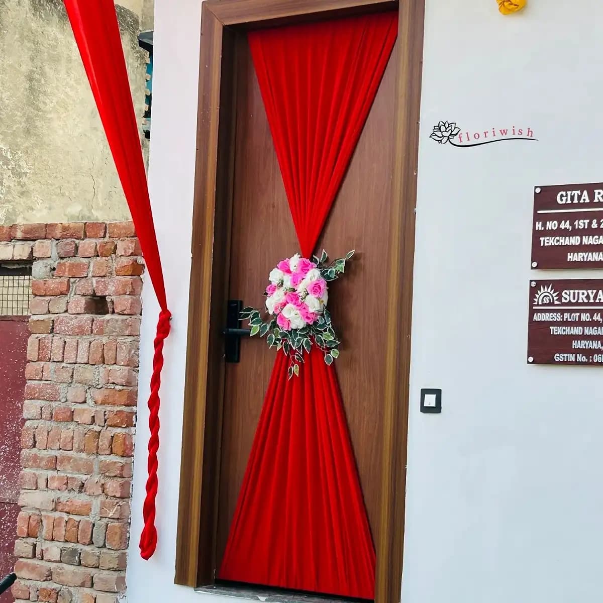 Mix Colour Chunni Decor — view 2 of 2