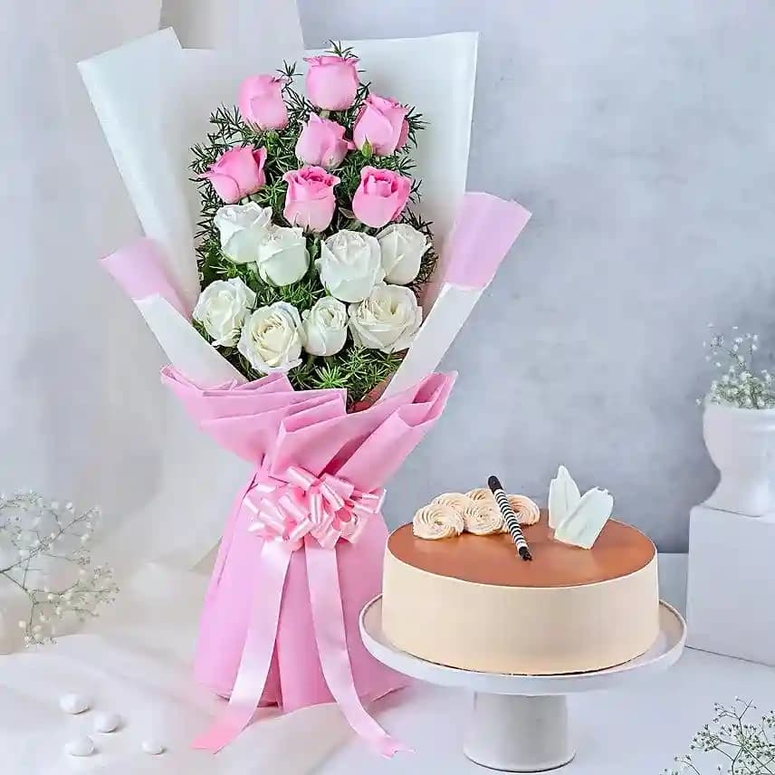 Charming Rose Flowers  Bouquet for Girlfriend — view 1 of 3