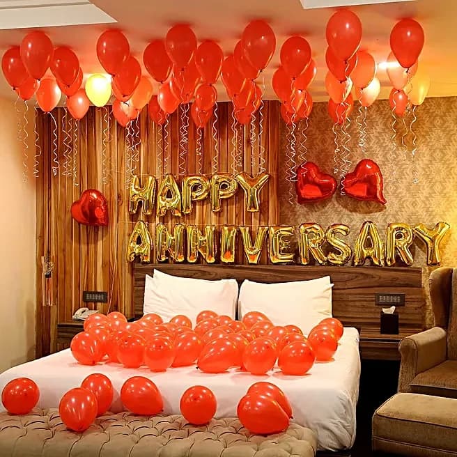 Grand Anniversary Celebration Set — view 2 of 4
