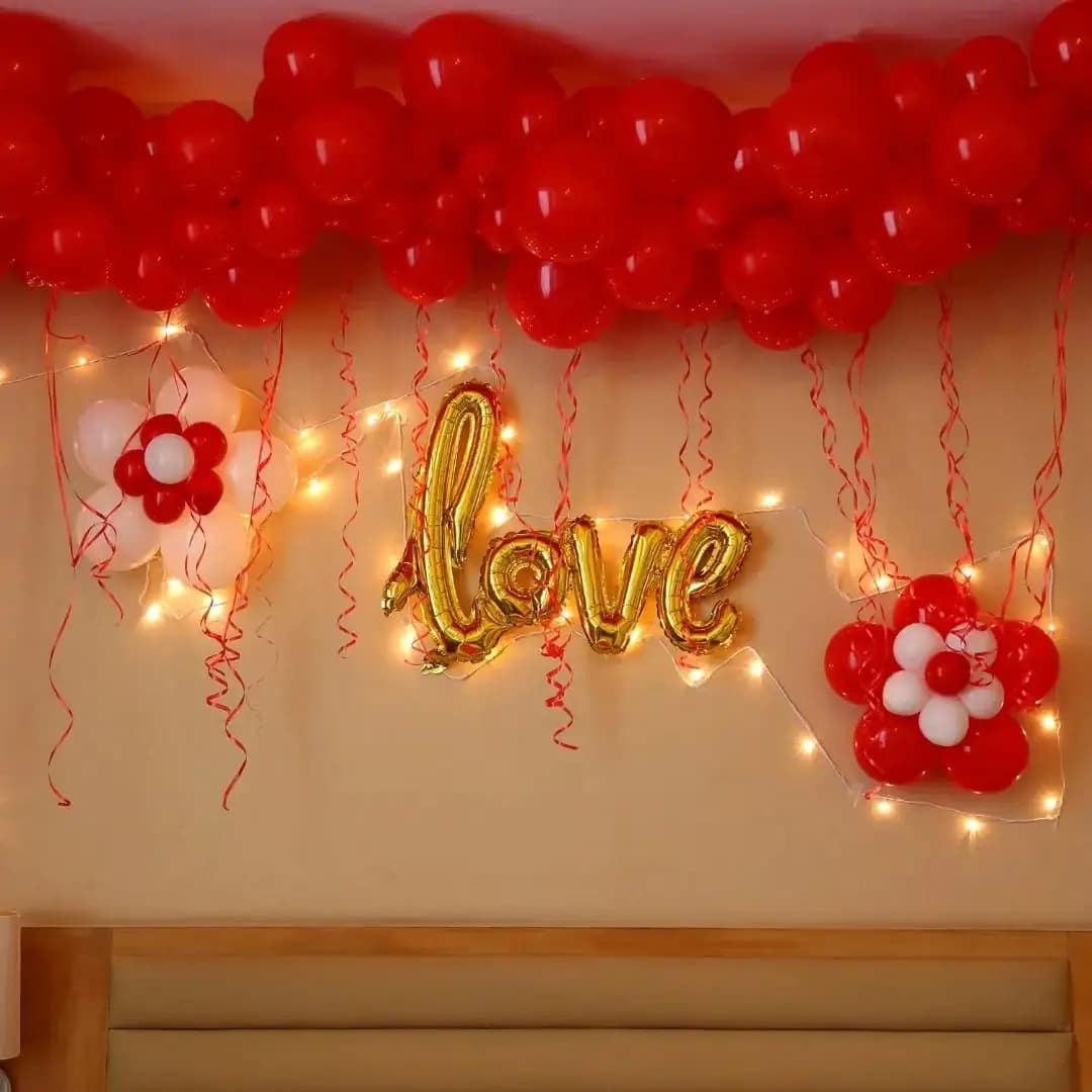 Love in Bloom Valentines Day Decor — view 2 of 4