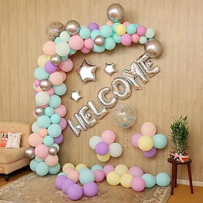 Grand Welcome Party Decor Set — view 3 of 7