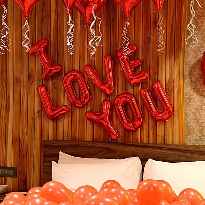 Expression Of Love without LED Set — view 3 of 4