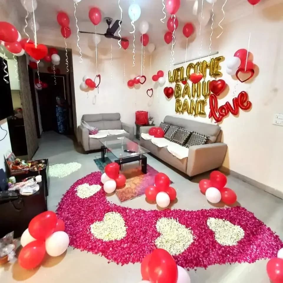 Bahu Rani Surprise Decor — view 2 of 3