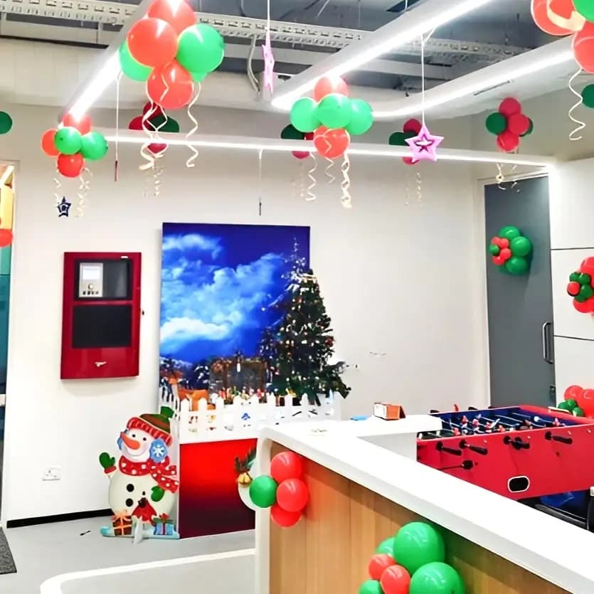 Premium Corporate Christmas Decoration Set — view 2 of 2