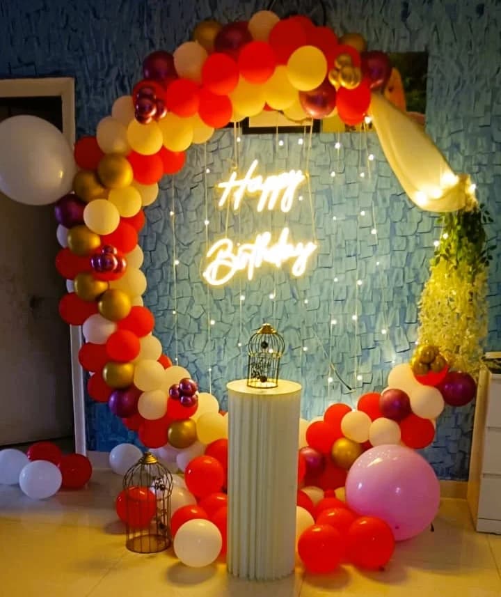 Red and White Whisper Ring Decor Set — view 1 of 1