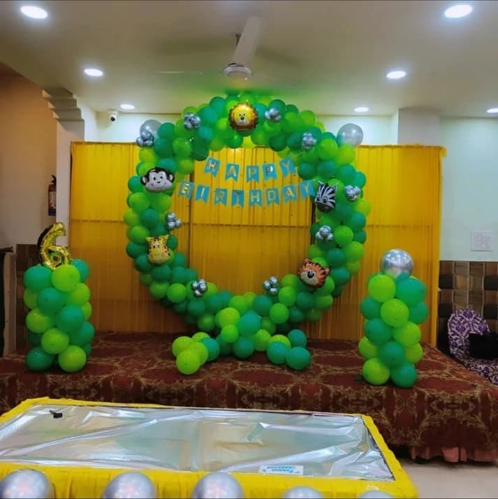 Kids Jungle Birthday Decor Setup — view 3 of 3