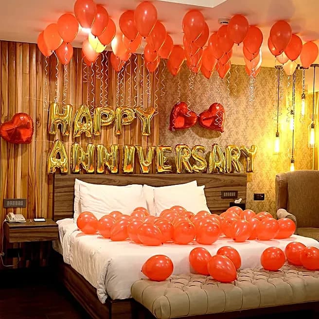 Grand Anniversary Celebration Set — view 4 of 4