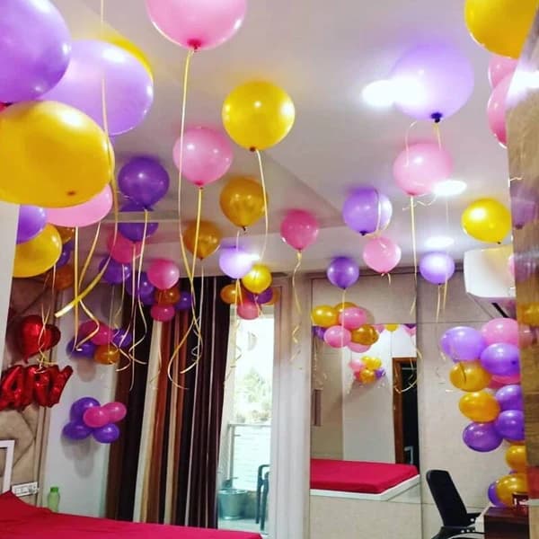 Simple Anniversary Balloon Decoration at Home in Bedroom Set — view 2 of 3