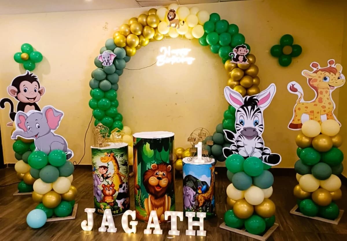 Jungle Joy Birthday Theme Decoration Set — view 1 of 1